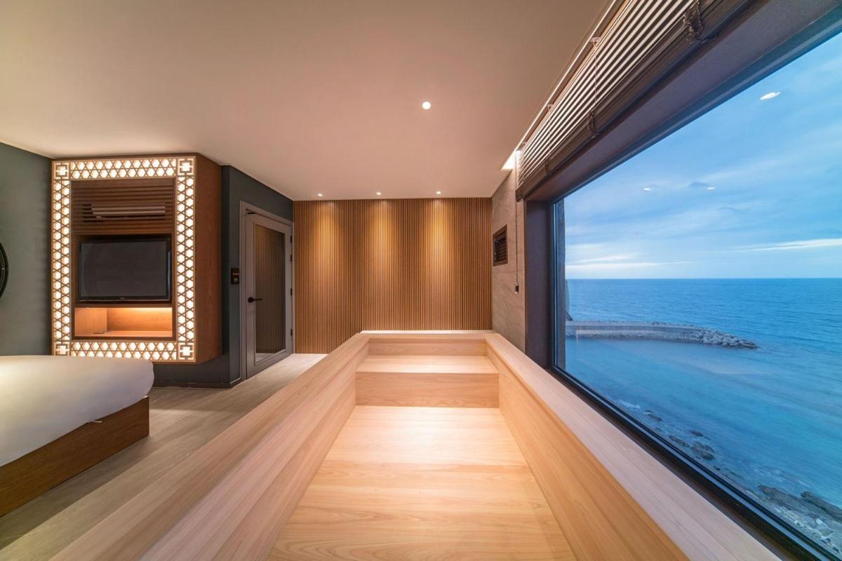 Yeonhwamun Hotel Yeongdeok المظهر الخارجي الصورة