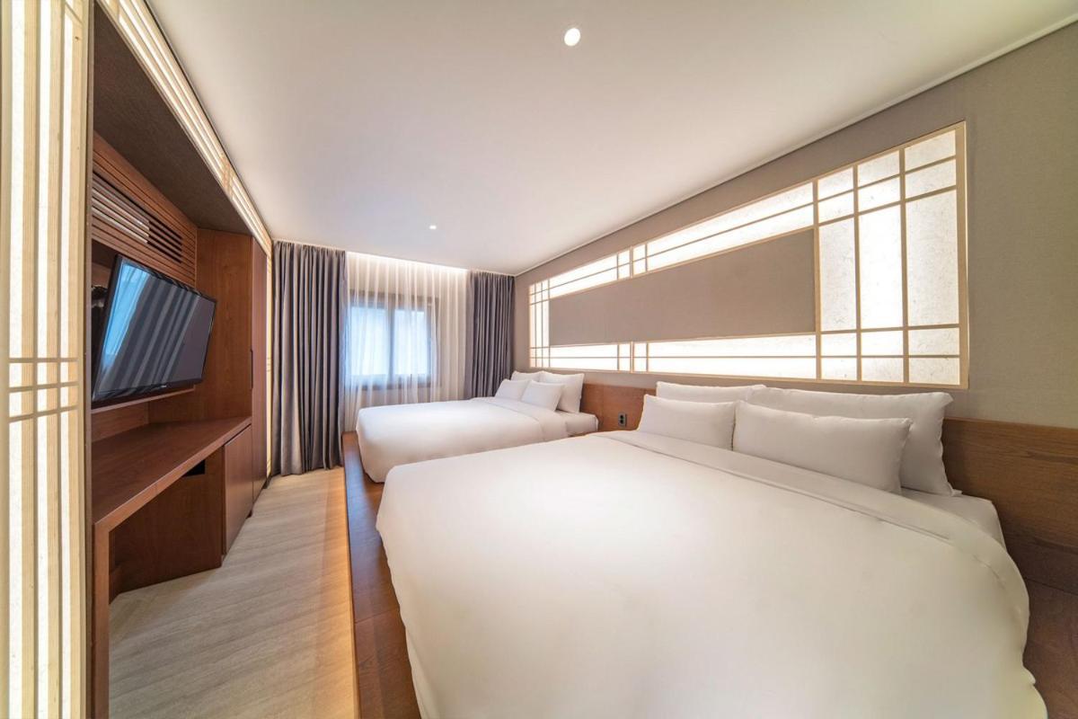 Yeonhwamun Hotel Yeongdeok المظهر الخارجي الصورة