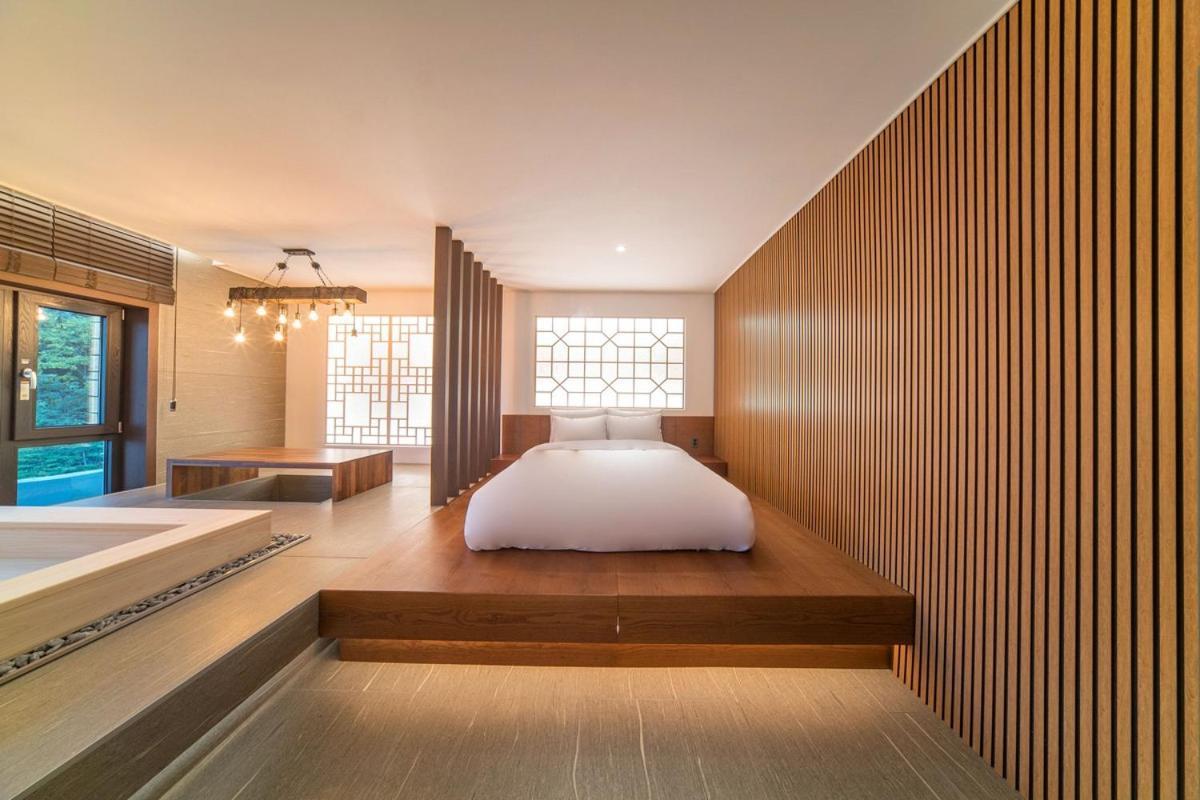 Yeonhwamun Hotel Yeongdeok المظهر الخارجي الصورة